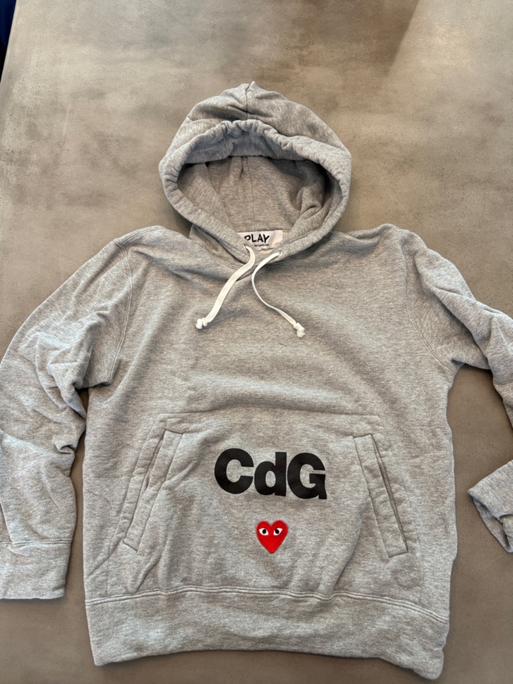 😎 Comme des Garçons PLAY Gray CdG Hoodie with Red Heart Logo